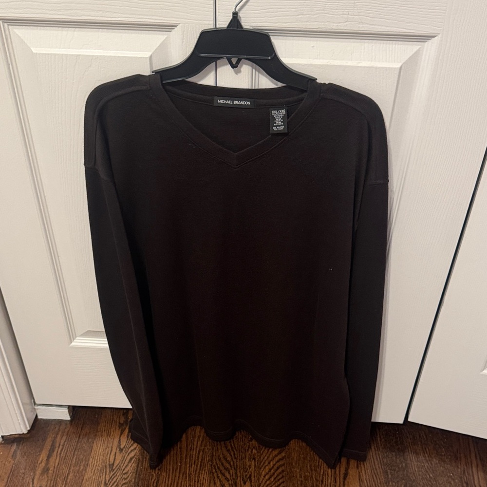 Michael Brandon Men's Dark Brown V-Neck Sweater